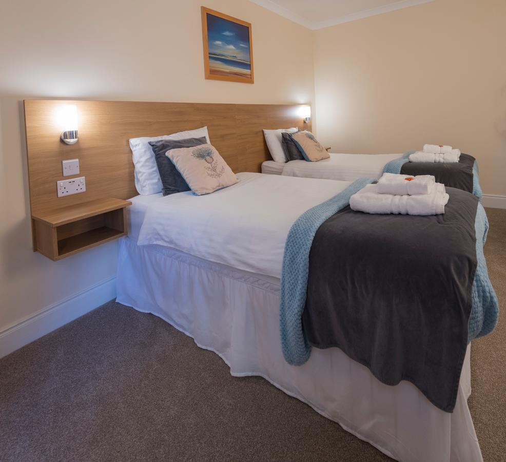 Bracarina House Bed & Breakfast & Caledonian Studio Invermoriston Ngoại thất bức ảnh